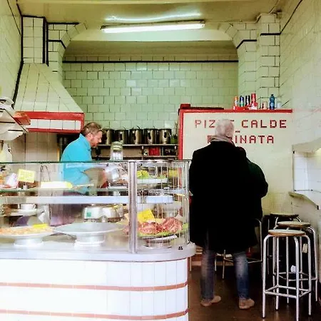 Serra Gerace Couette-café Gênes